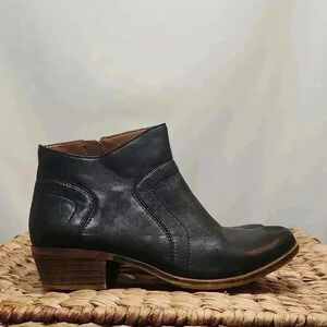 Lucky Brand Brolley Leather Booties